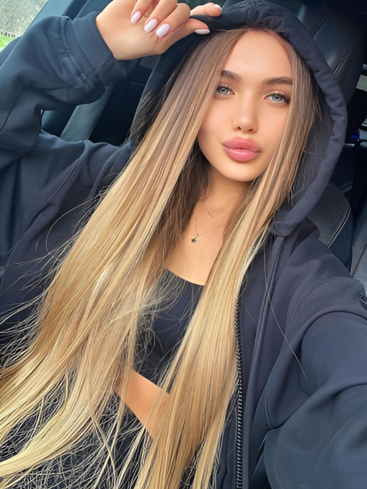 Оксана привлекальеная девушка из Орска цена от 1500 руб