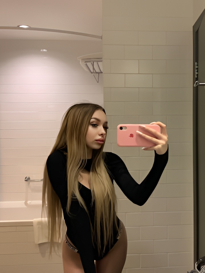 Рената привлекальеная девушка из Орска цена от 4000 руб