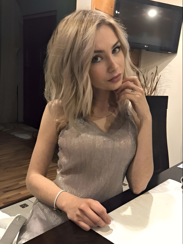 Ульяна привлекальеная девушка из Орска цена от 3000 руб