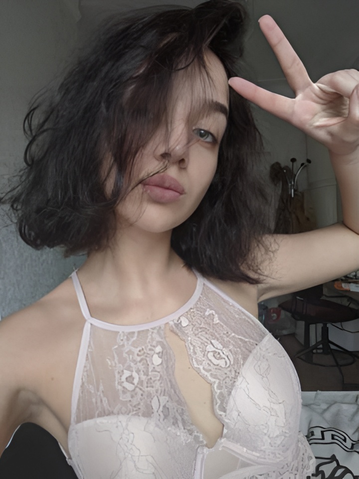 Вероника привлекальеная девушка из Орска цена от 5000 руб