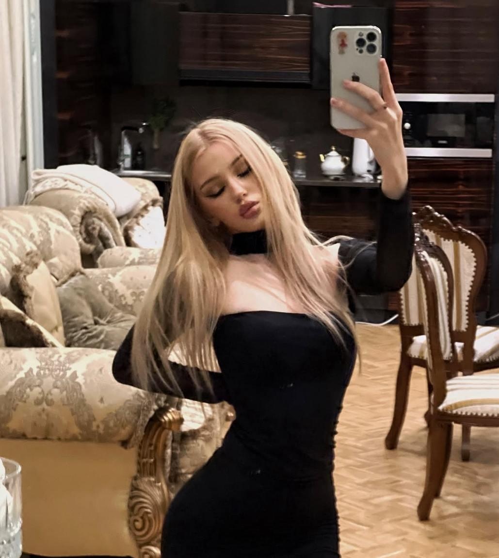 Света привлекальеная девушка из Орска цена от 8000 руб