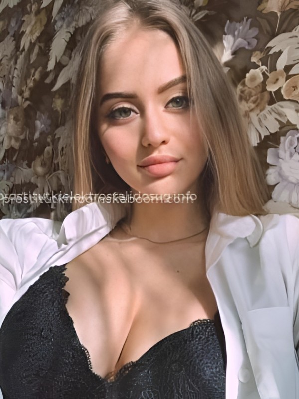 Анюта привлекательная девушка из Орска цена от 10000 руб