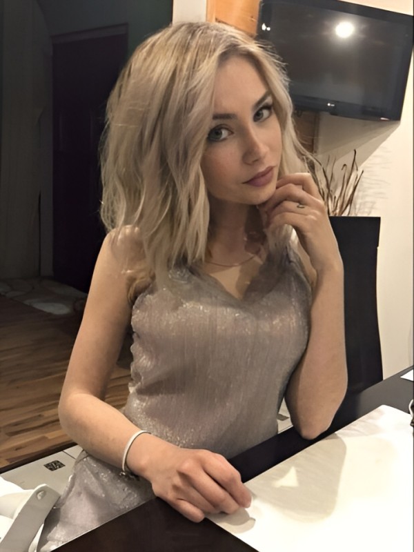 Ульяна привлекательная девушка из Орска цена от 3000 руб