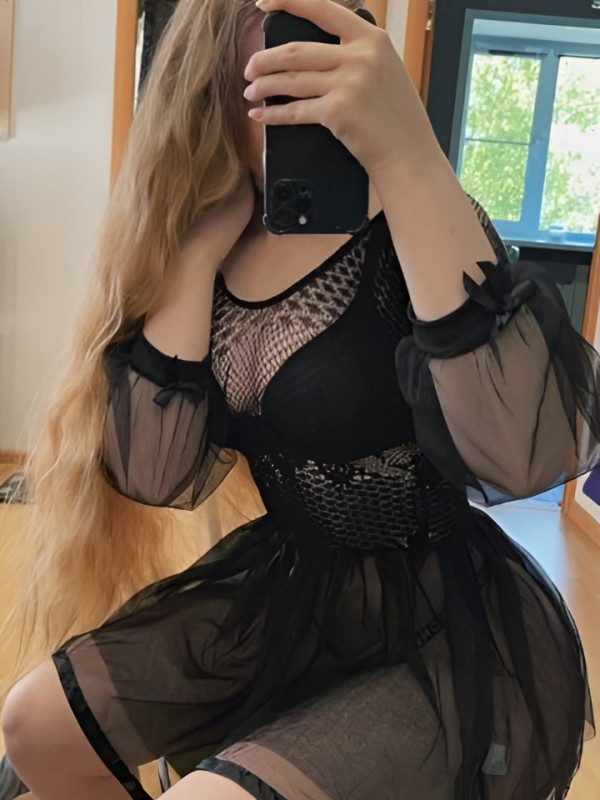 Забава привлекательная девушка из Орска цена от 4000 руб