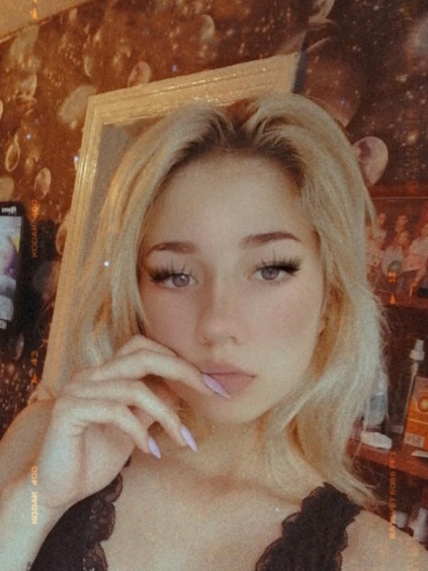 Анжела привлекательная девушка из Орска цена от 3000 руб