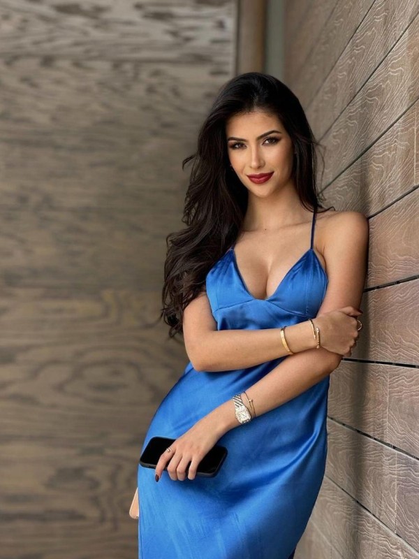 Настюха привлекательная девушка из Орска цена от 4000 руб