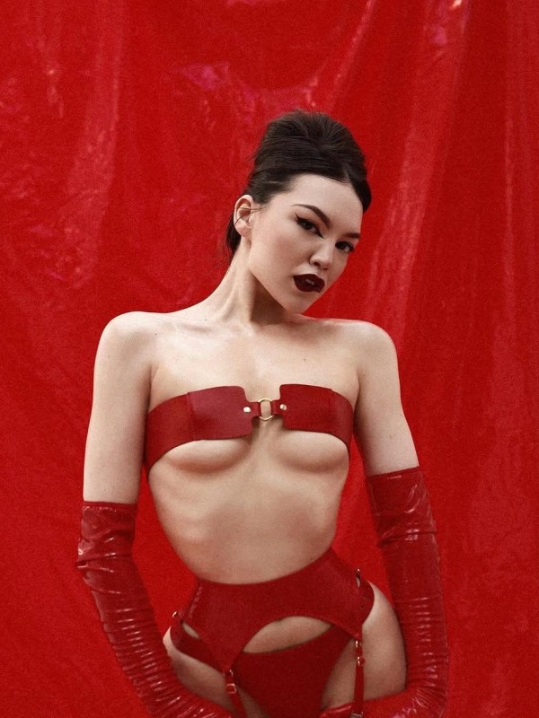 Надежда привлекательная девушка из Орска цена от 7000 руб