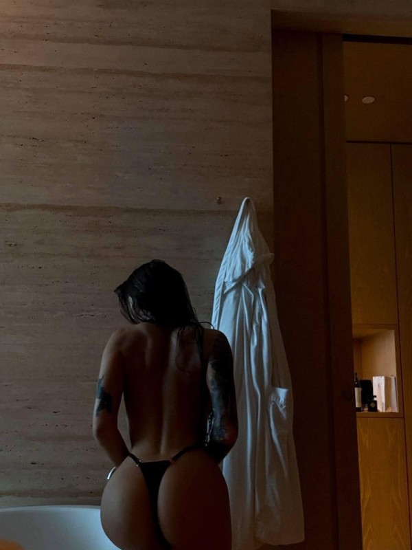 Маргоша привлекательная девушка из Орска цена от 7000 руб